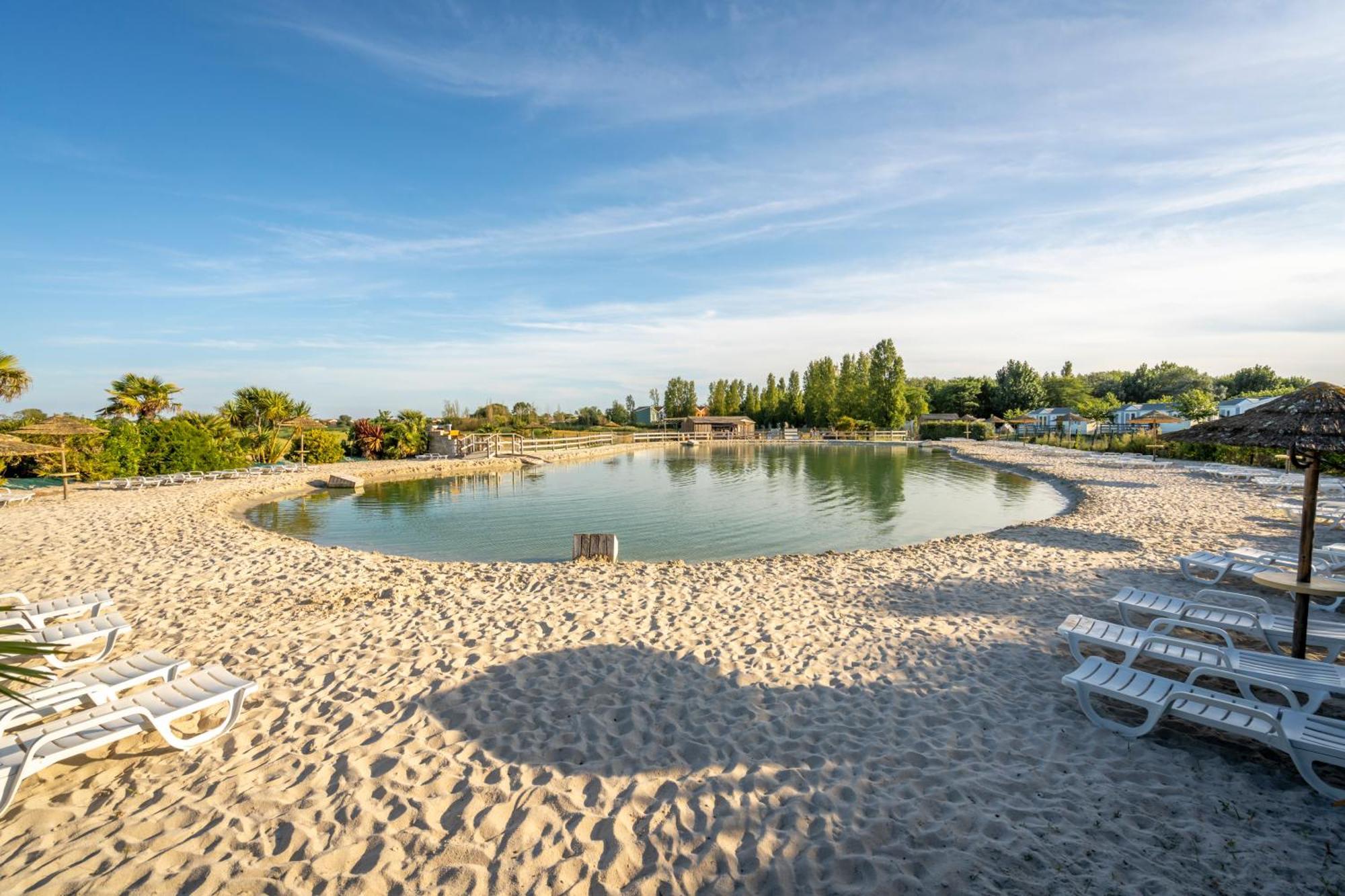 Kampaoh La Rochelle Hotel Châtelaillon-Plage Kültér fotó
